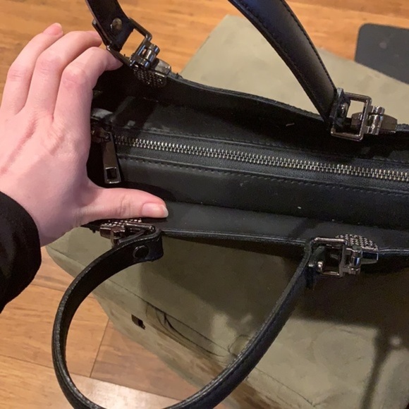 Cielo Celeste Genuine Leather Purse - Picture 4 of 6